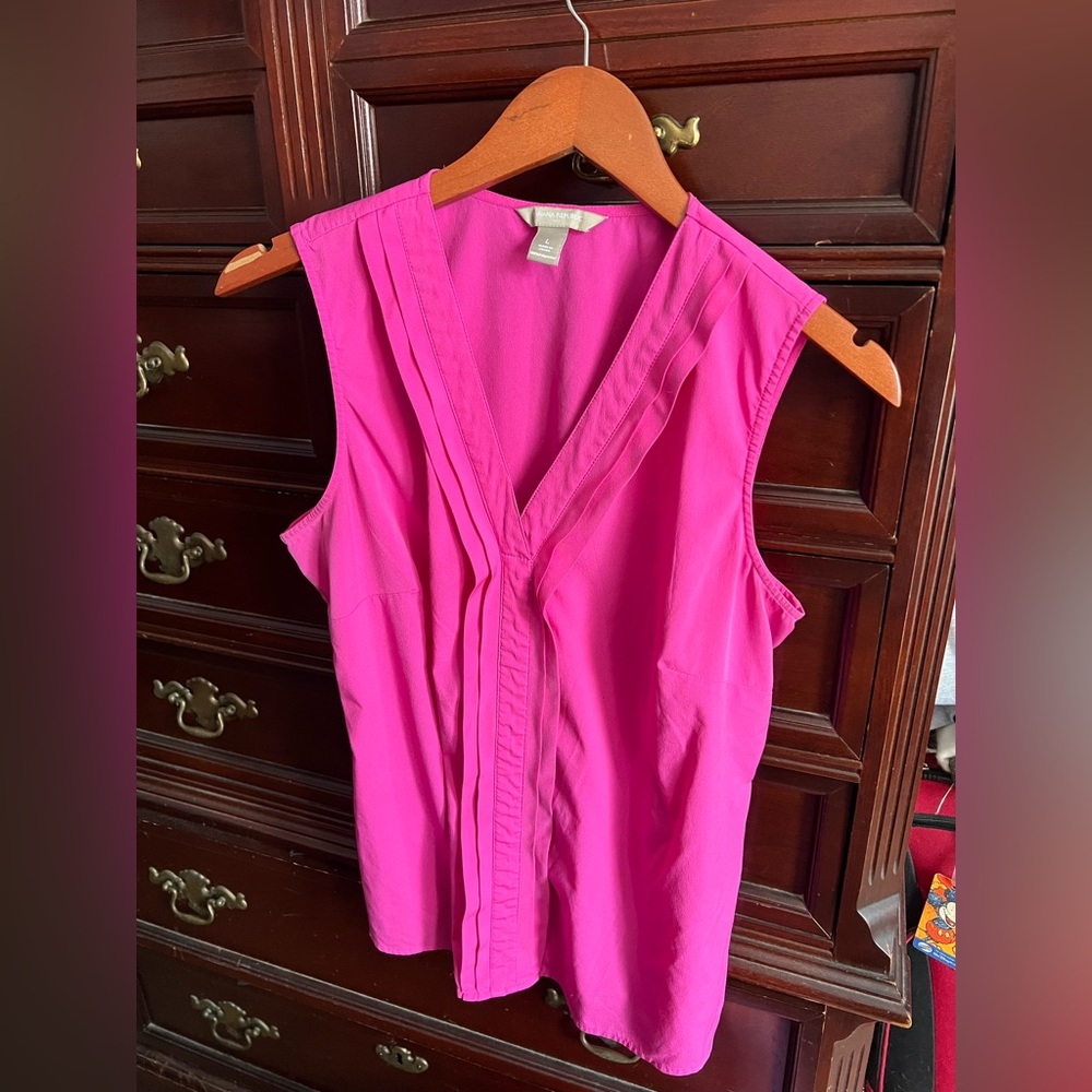 Banana Republic pink shirt. GUC